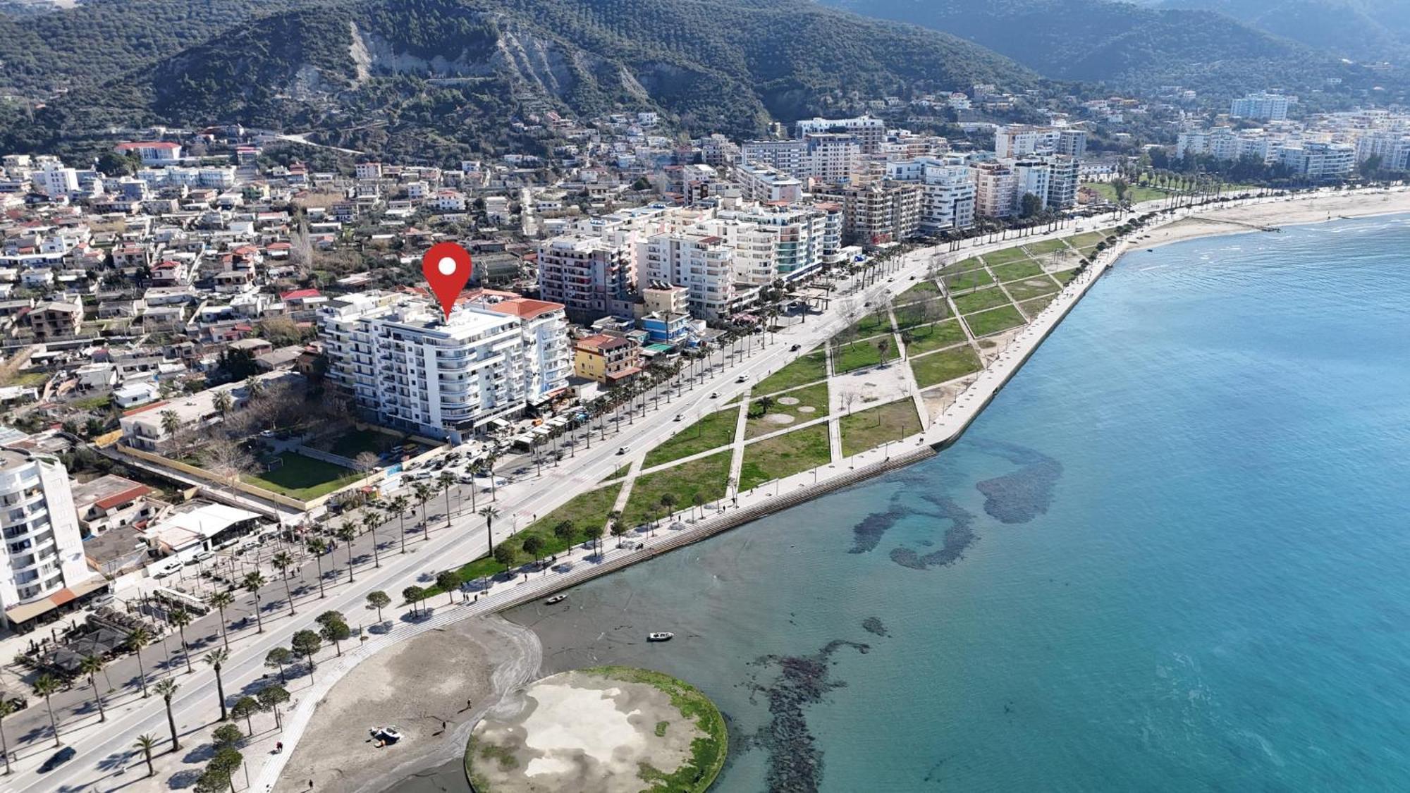 Seascape Apartments Vlorë Exteriör bild